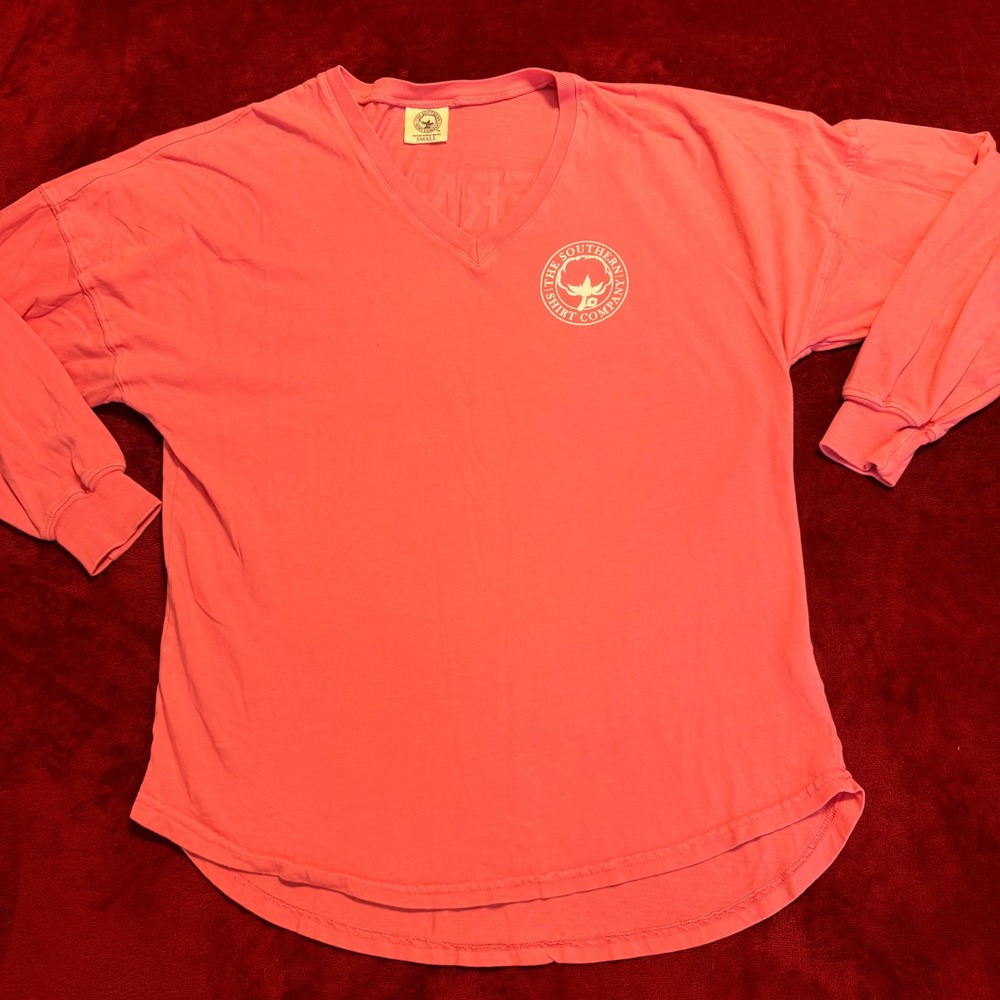 Southern Shirt Co Womens Small Coral Pink‎ Long Sleeve V-Neck Spirit Jersey Tee